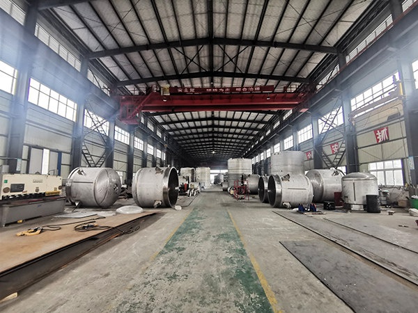 自清(qing)洗過(guo)濾器(qi)緩解(jie)當下(xia)水污(wu)染現(xian)狀