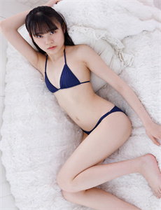 《俄罗斯给欧洲断气-王雨纯和周于希裸乳护士》